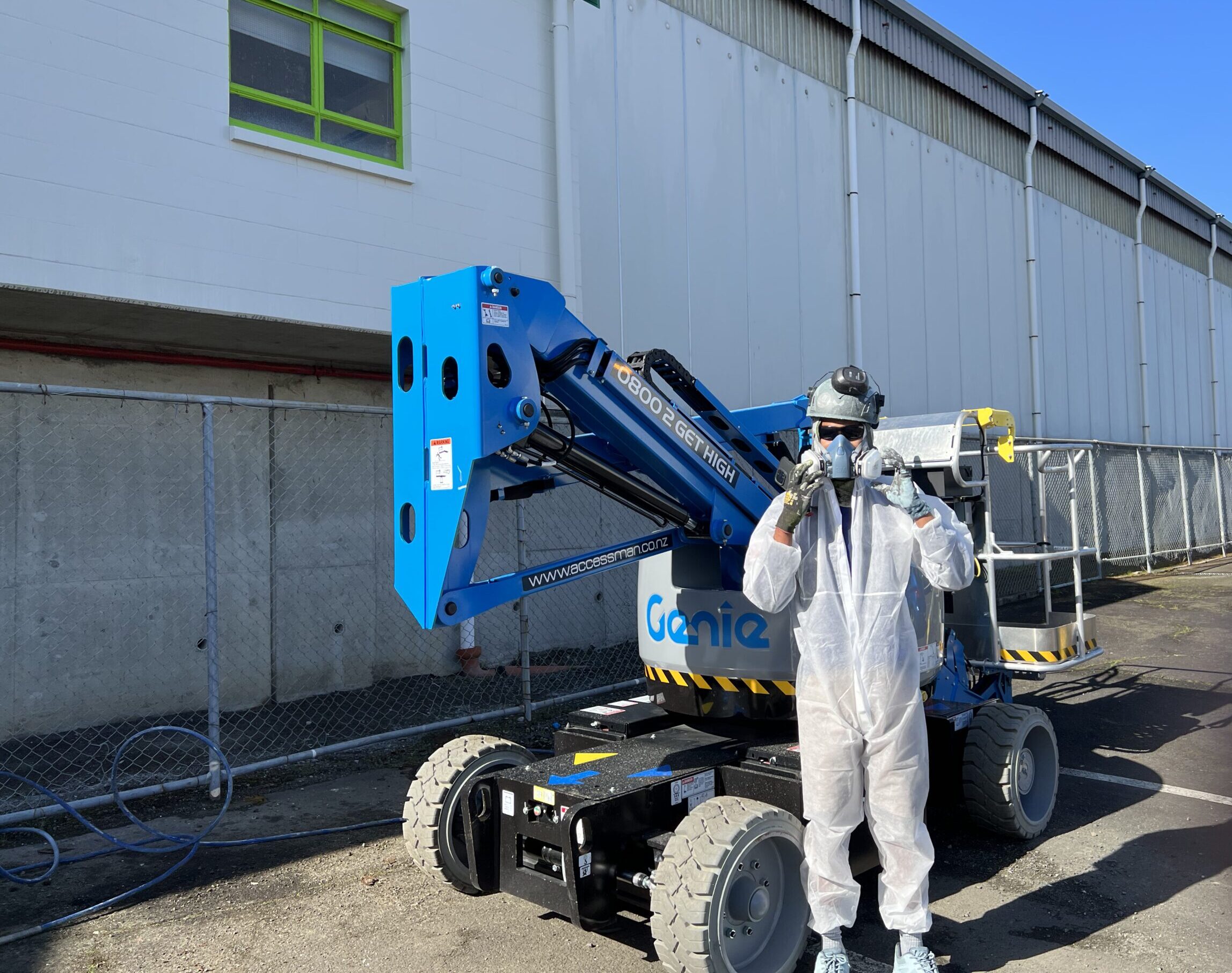 Site Manager ensuring quality